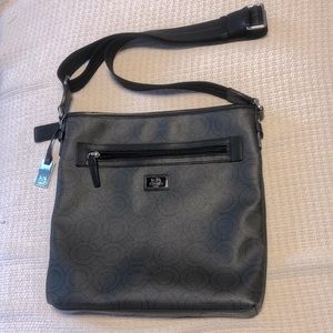 (SOLD) Coach Shoulder File Bag